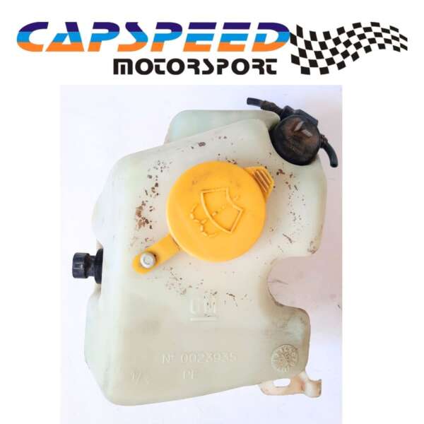Windshield washer tank for Opel Astra F Genuine product Product code: 0023935 Used product