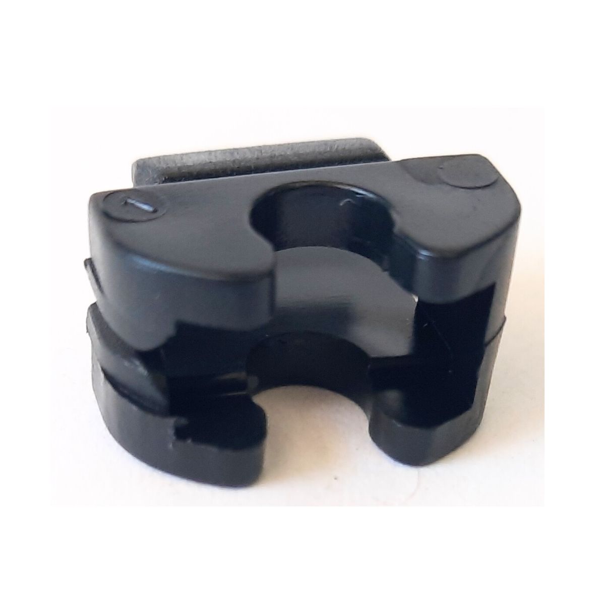 CLIPS FOR ACCELERATOR CABLE Capspeed